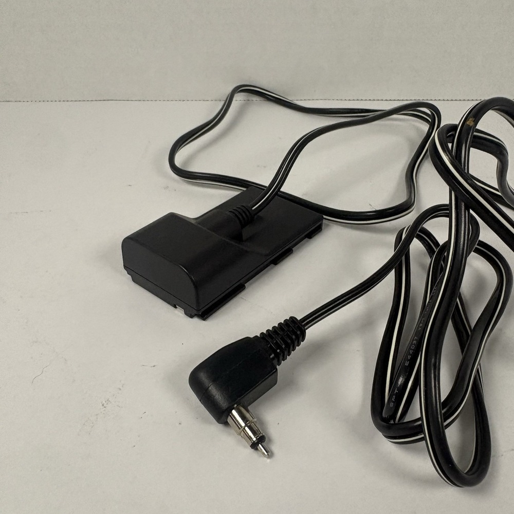 Canon DC-920 Coupler (Fits CA-920) (For GL1, GL2, XL H1, XL1, XL1S, XL2)